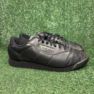 Reebok Princess Leather Low Top Classic Walking Sneaker Black Womens Shoes 9.5